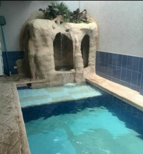 Piscina Cali la hacienda 6x3x1.4 de profundidad con caverna jacuzzi interno y playa